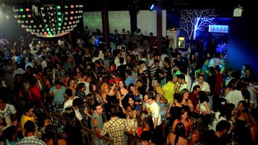 Un boliche se puso las pilas y concientiza a los pibes al volante