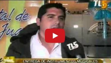 Santa Lucía entregó instrumentos a músicos departamentales
