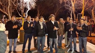 Con Uñac, Orrego inauguró pavimento e iluminación