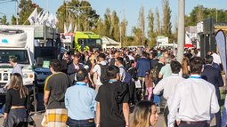 Día II de la Expo Minera: ante un gran marco de público, retornó la feria en Pocito Día II de la Expo Minera: ante un gran marco de público, retornó la feria en Pocito
