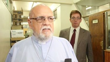 Ahora el Arzobispado no descarta demandar por injurias y calumnias
