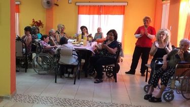 El nuevo geriátrico infectado tiene las visitas suspendidas desde hace 6 meses