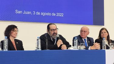 Eduardo Peñafort fue distinguido como Doctor Honoris Causa en la Universidad Nacional de San Juan.&nbsp;