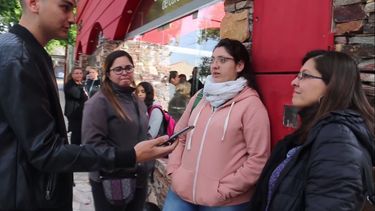 El mundo se para por Abel Pintos en San Juan