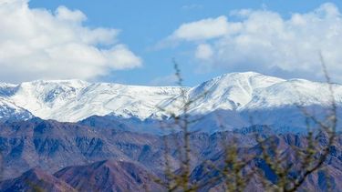 A pesar del Zonda, cayó poca nieve en la cordillera: las esperanzas, para agosto