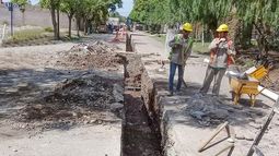 Reactivan dos obras de cloacas que beneficiarán a 23 mil sanjuaninos de Rivadavia y Capital