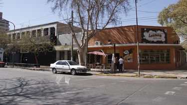 Una esquina, grandes historias