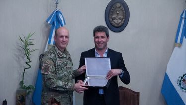 Uñac recibió al Jefe del Estado Mayor del Ejército argentino