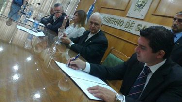 Convenio: Cada municipio se hará cargo de su oficina de Defensa del Consumidor