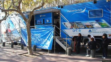 La Unidad Móvil de Promoción de Nación, de la Plaza 25 a Caucete