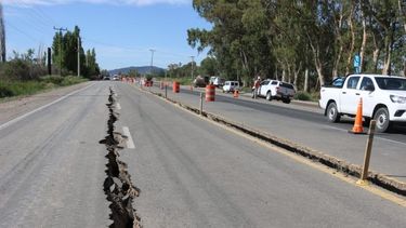 Tras el terremoto, Vialidad explicó por qué la Ruta 40 se partió exactamente por la mitad