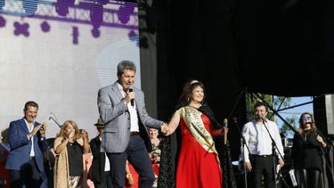 Uñac se sumó a la Fiesta Provincial de las Personas Mayores
