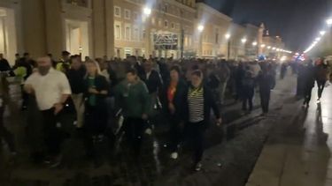 Tensión en el Vaticano: corridas e incidentes durante el funeral del Papa Francisco