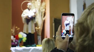 Los fieles de San Cayetano dijeron presente en su día y lo honraron en Chimbas