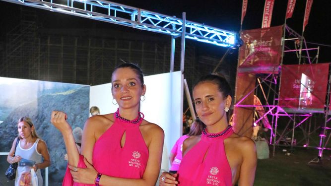 Las promotoras más hermosas de la FNS 2019