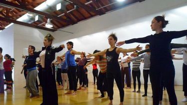 Con baile buscan generar conciencia para donar sangre