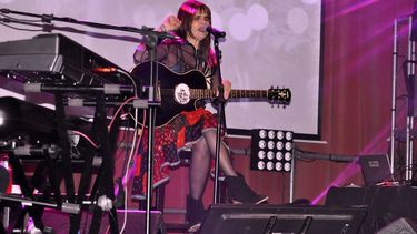 Una rockera noche con la Cantilo en Renatto