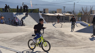 El skatepark que fue inaugurado en Ullum hace menos de 6 meses (foto), ya sufrió dos hechos graves de vandalismo.
