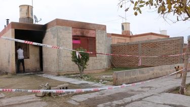 Los hermanitos de la bebé que falleció quemada en Chimbas quedaron solo con lo puesto