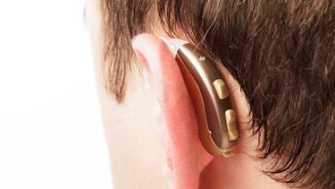 Desde 2006 se realizan implantes cocleares en el Hospital Rawson.