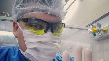 El enfermero influencer que cuenta historias de terror de los hospitales sanjuaninos&nbsp;