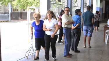 Catalina: Tiene 73 años, le dio un ACV y fue a votar igual