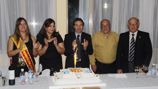 Mirá quiénes celebraron los 44 años del Centro Valenciano