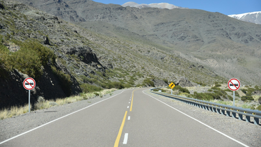 Desde la Dirección Nacional de Vialidad difundieron cuál fue el movimiento vehicular durante los primeros tres días de apertura del Paso de Agua Negra.