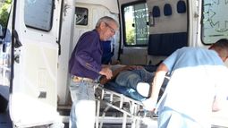 Heridos en urgencias: todos con celular pero nadie a quién llamar