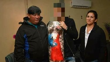 ¿Qué famoso recibió una imagen gigante de la Difunta Correa?