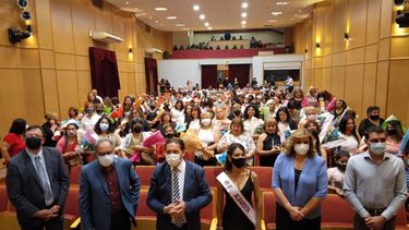 Albardón reconoció un año más a sus mujeres