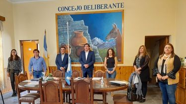 Más viviendas y obras estratégicas para los angaqueros