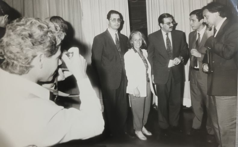 Elizondo en Casa de Gobierno, en la cobertura de un acto del exgobernador Jorge Escobar. Elizondo en Casa de Gobierno, en la cobertura de un acto del exgobernador Jorge Escobar.
