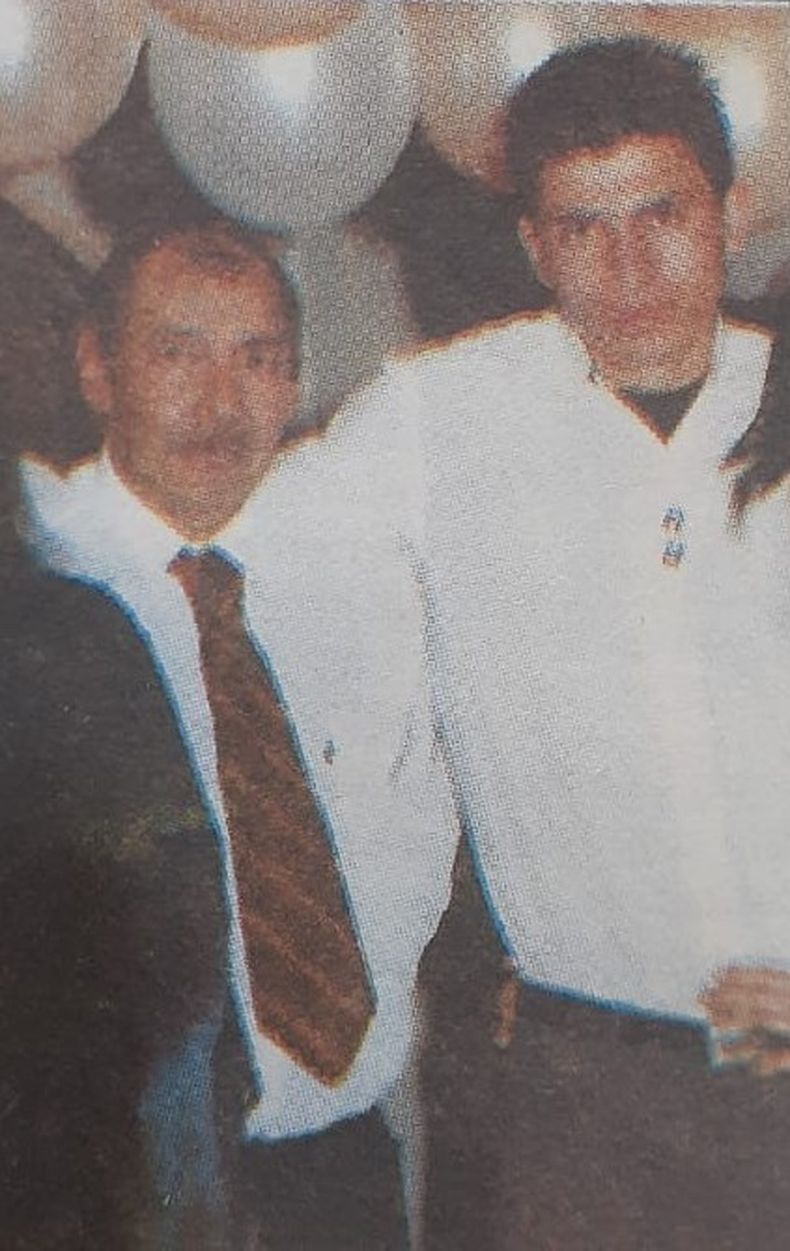 José Luis Rodríguez junto a su padre. FOTO DE DIARIO DE CUYO.