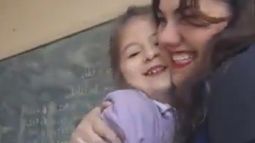 Maestra sanjuanina conquistó TikTok con un gesto que enternece a las redes