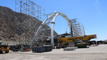 Unos 500 metros cuadrados de pantalla led, entre los datos más destacados en Zonda