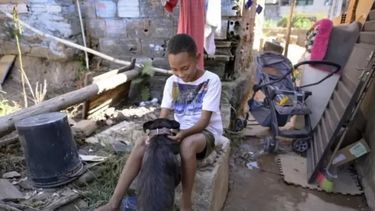 El desgarrador llamado de un niño a la policía: En mi casa no hay nada para comer