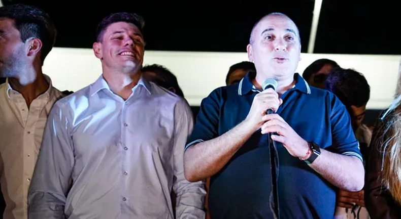 Peluc le pegó a su par libertario Olivera por la escandalosa suba de las  dietas en el Senado