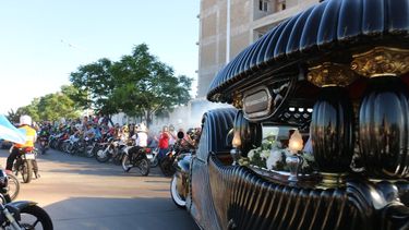 Impresionante video: miles de motociclistas le dieron el último adiós a Alberto Zapata