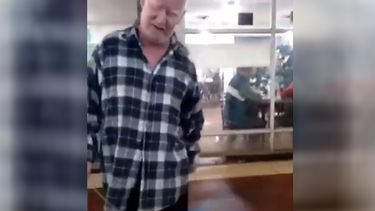 La sanjuaninidad al palo: Hugo Flores de Omega canta y el Payito la descose bailando La sanjuaninidad al palo: Hugo Flores de Omega canta y el Payito la descose bailando