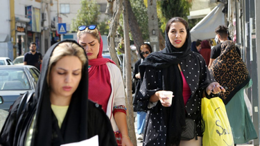 Trump dijo que evitó ocho ejecuciones de mujeres en Irán, pero Teherán lo desmintió