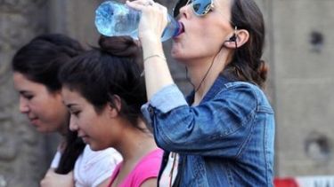 Sobrevivir a la sombra: hay alerta meteorológica por alta temperatura en San Juan