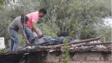 Pocito: Hasta el momento 50 personas fueron evacuadas en una capilla