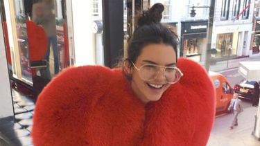 Abrigo corazón, el último grito fashionista de Hollywood
