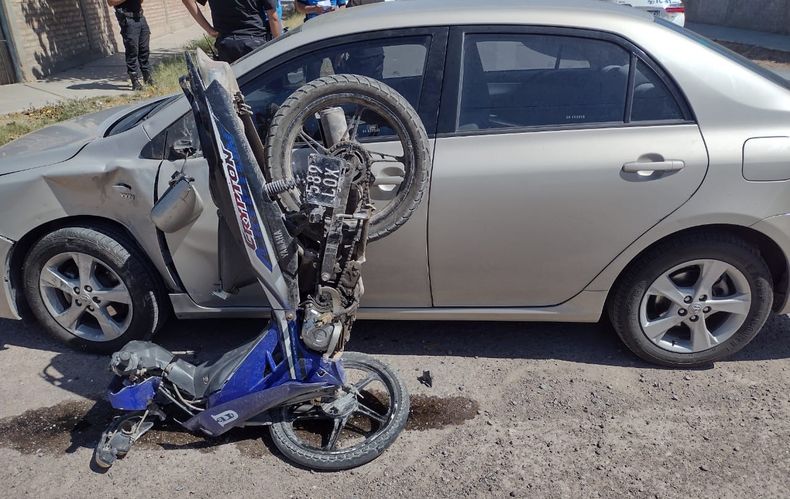 Éste Es Uno De Los Motochorros Que Atacó A Una Mujer Y Luego Chocó En ...