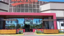 Híper Libertad formalizó el traspaso legal de sus capitales a La Anónima e incluye a la sucursal de San Juan Híper Libertad formalizó el traspaso legal de sus capitales a La Anónima e incluye a la sucursal de San Juan