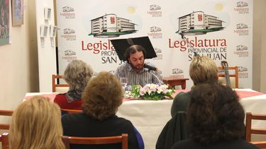 Libros y música en la Biblioteca Sarmiento Legislador