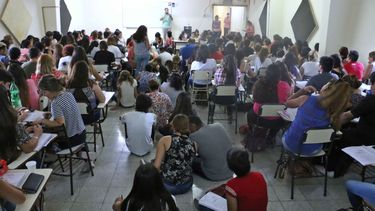 Después del reclamo de los estudiantes, habrá doble turno en el ingreso a Enfermería