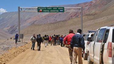 Por las nevadas, habilitarán el Paso de Agua Negra el 15 de diciembre
