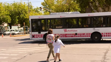 El boleto escolar gratuito empezará a regir desde el 14 de abril en San Juan y beneficia a estudiantes y docentes.